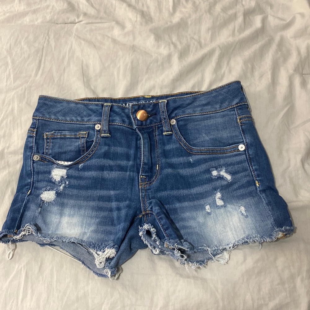 American eagle denim shorts. Size 4 super stretch